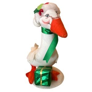 VTG Annalee 10" White Christmas Goose 1999 With Santa Hat and Present